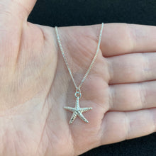 Load image into Gallery viewer, Starfish necklace
