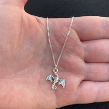 Load image into Gallery viewer, Dragon necklace
