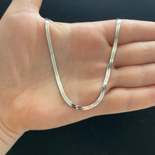 Load image into Gallery viewer, Silver statement choker
