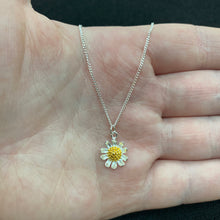Load image into Gallery viewer, Sunflower necklace
