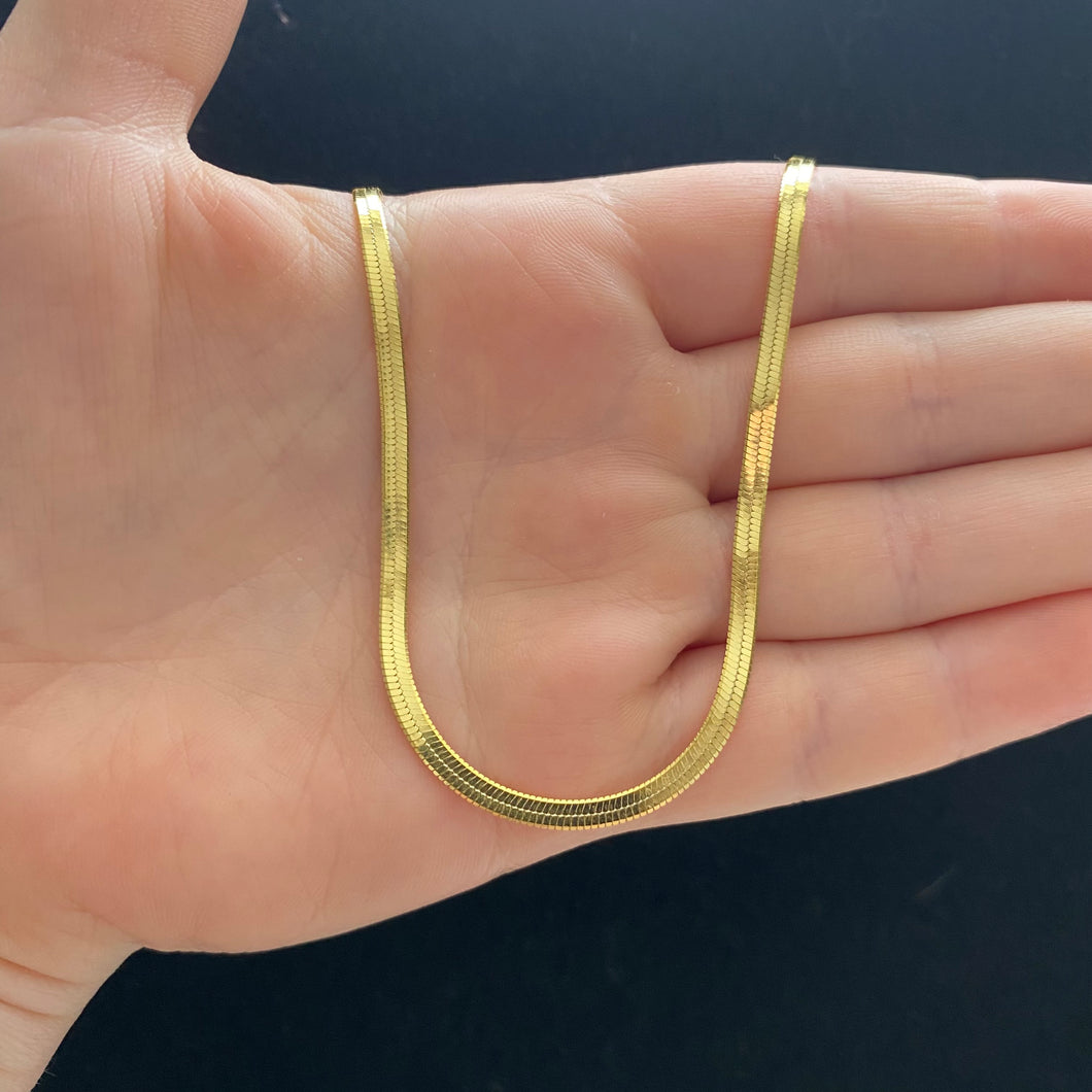 Gold statement choker