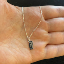 Load image into Gallery viewer, Travel necklace
