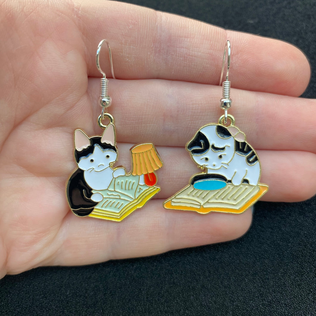 Mismatch reading cat earrings