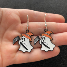 Load image into Gallery viewer, Cute ghost earrings
