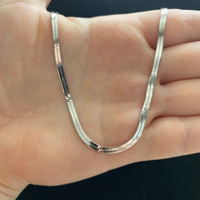 Load image into Gallery viewer, Silver statement choker

