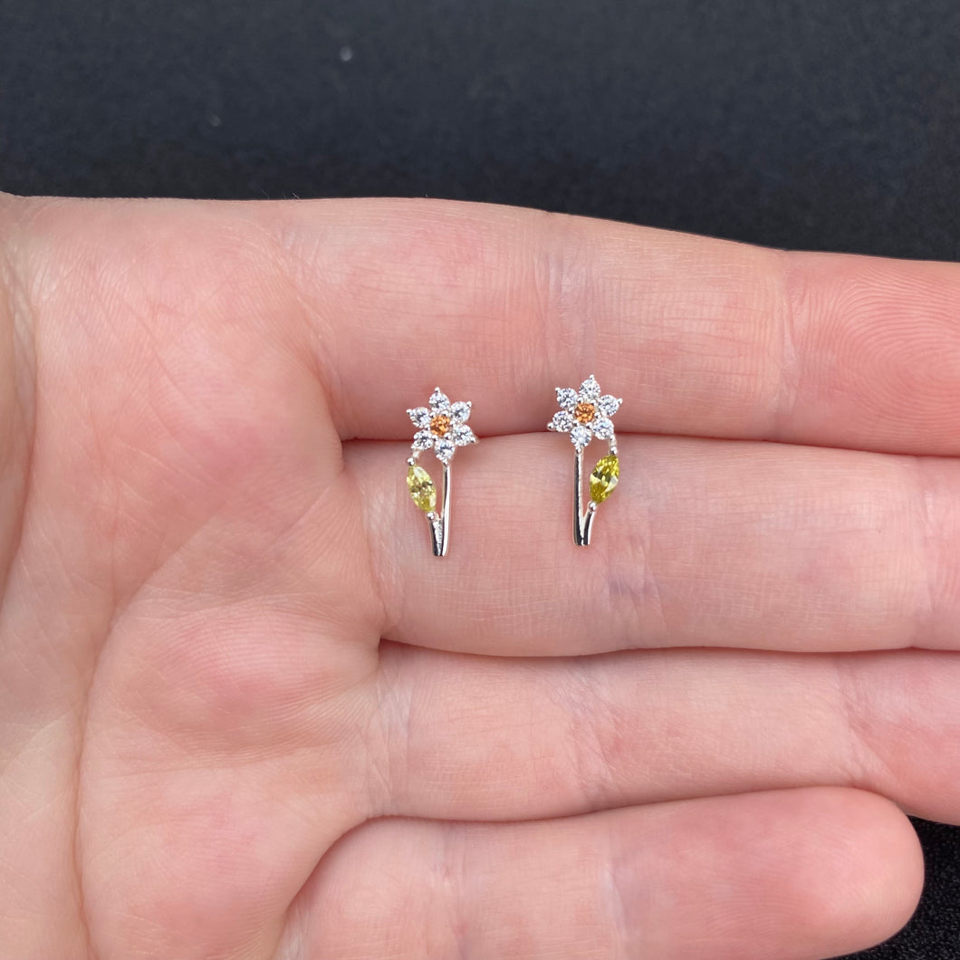 Flower studs