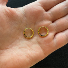 Load image into Gallery viewer, Gold starburst hoop earrings
