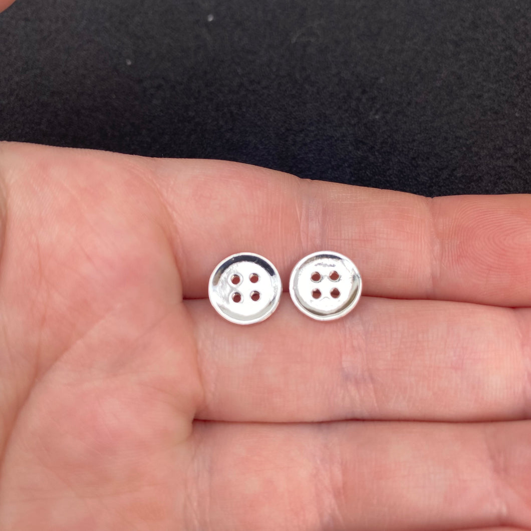 Button studs