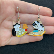 Load image into Gallery viewer, Mismatch reading cat earrings
