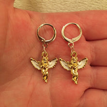 Load image into Gallery viewer, Cherub huggie hoop earrings with white wings
