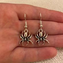 Load image into Gallery viewer, Spider earrings
