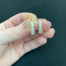 Load image into Gallery viewer, Daisy chain hoops
