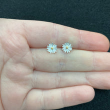 Load image into Gallery viewer, Daisy studs
