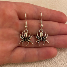 Load image into Gallery viewer, Spider earrings
